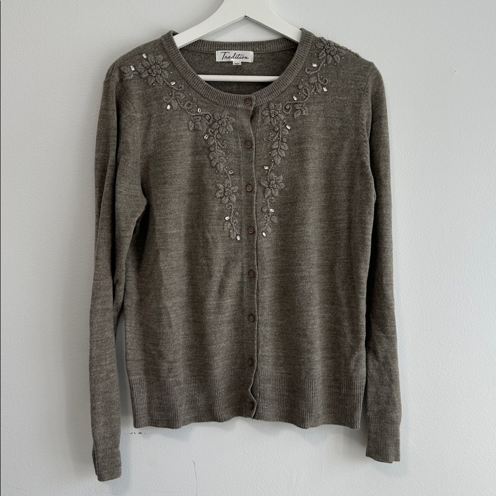 Tradition Embellished‎ Cardigan Medium